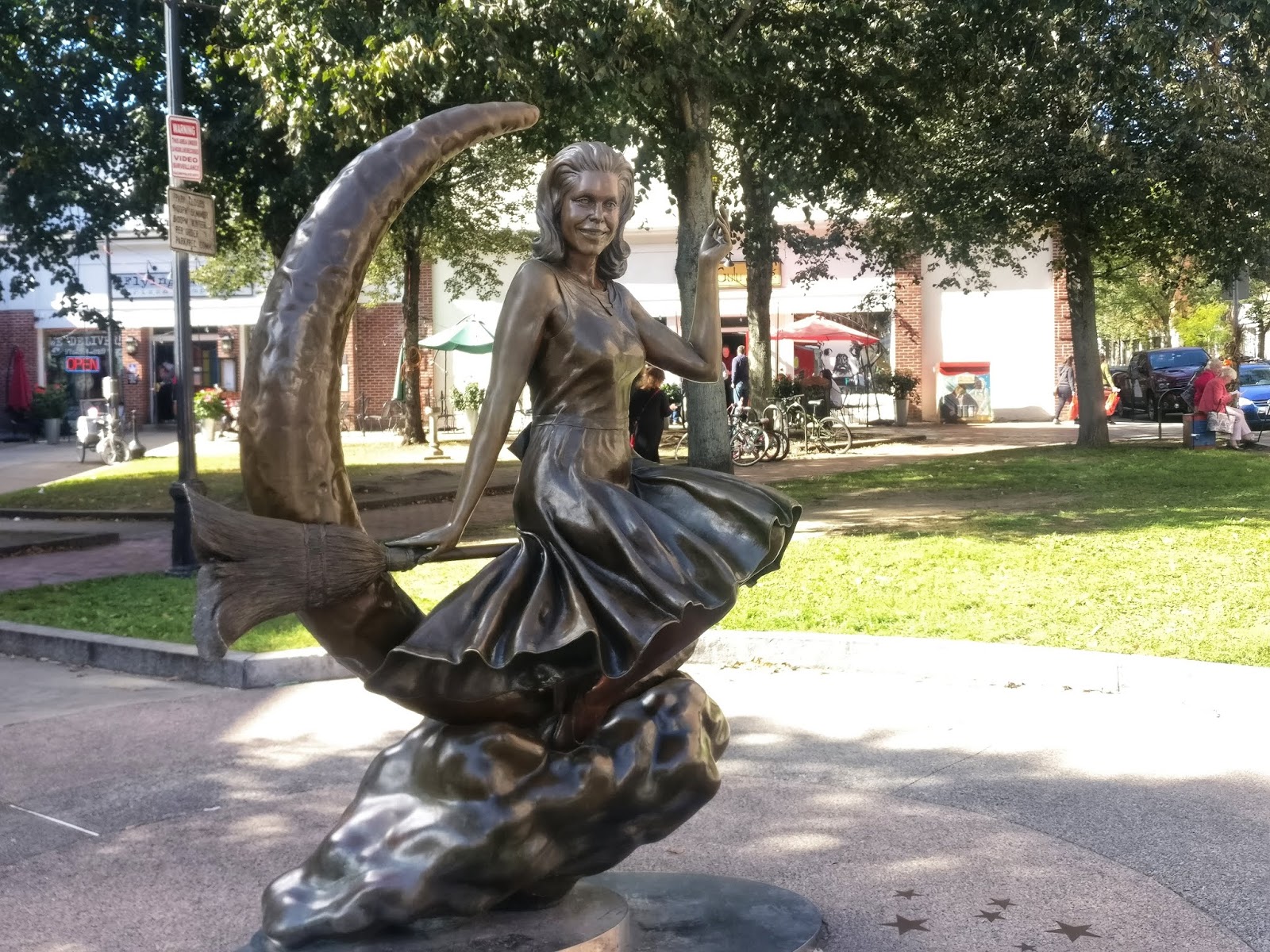 Brooks payne / getty images if you live in boston or are visiting the new england city in the fall, there. Cherrysue Doin The Do Boston Fly Drive Mums On The Run Three More Awesome Day Trips Cape Ann Manchester By The Sea Salem