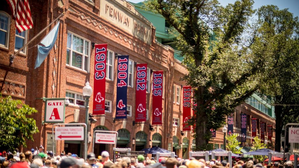 46+ How Long Are Fenway Park Tours Packages